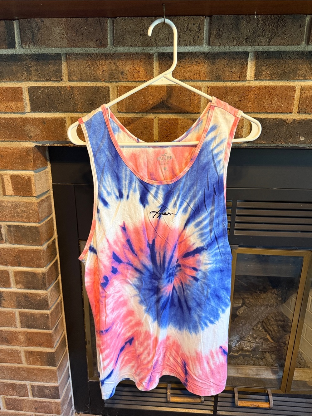 Hollister Tie-Dye Tank Top in Blue, Pink, White